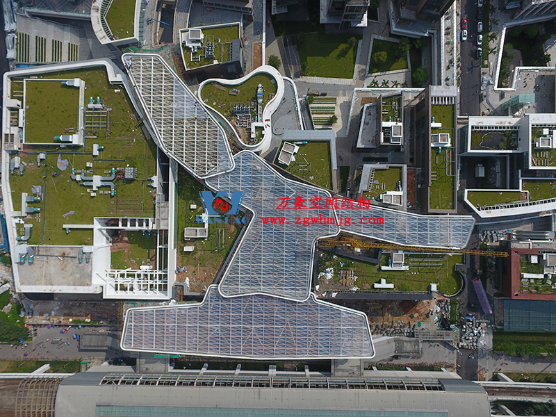 ETFE膜結(jié)構(gòu)為什么被應(yīng)用到建筑立面？用ETFE膜結(jié)構(gòu)屋面有什么好處？