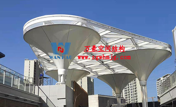 什么是膜結(jié)構(gòu)工程？膜結(jié)構(gòu)工程的優(yōu)點及應(yīng)用范圍有哪些？