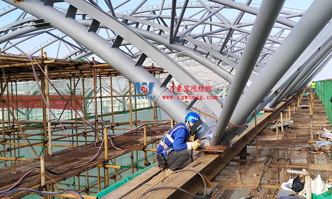 全力以赴高效推進項目施工，高質量完成建設任務