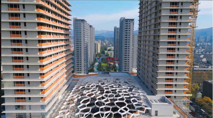 安吉縣昌碩小區地塊ETFE鋼膜結構天幕