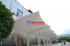 膜結(jié)構(gòu)車棚表面為什么會(huì)有污垢？解決方法是什么？